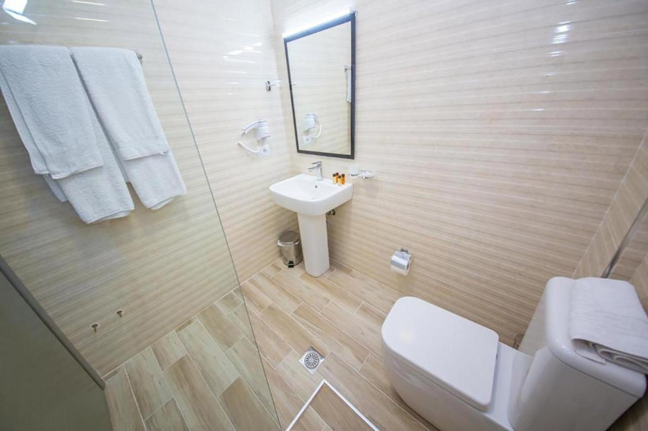 New Heaven Hotel