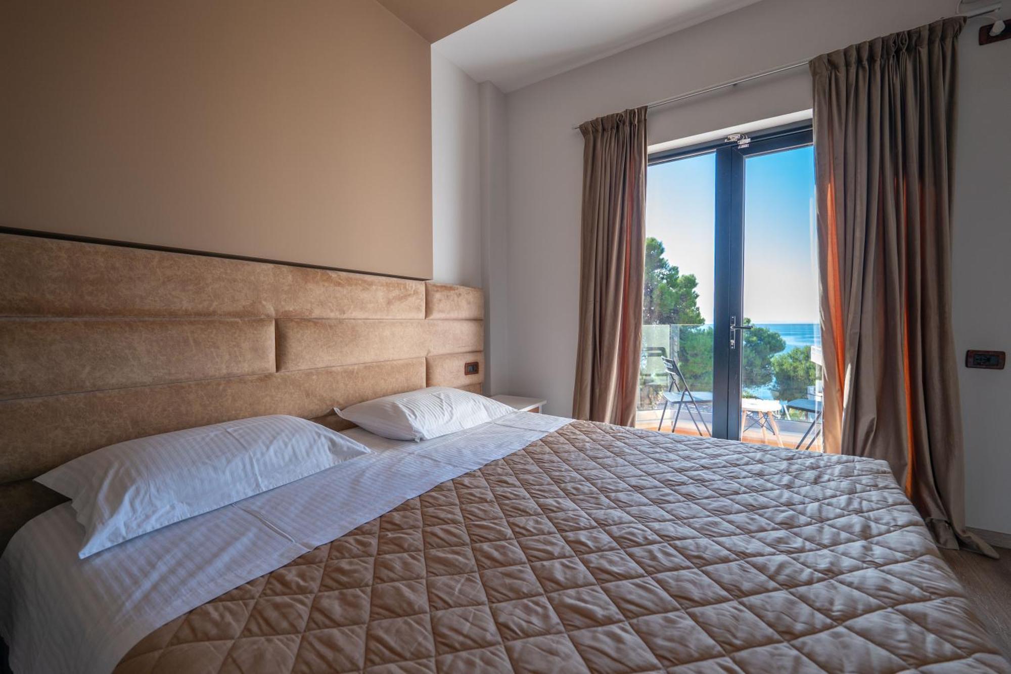 Hotel New Heaven Sarandë