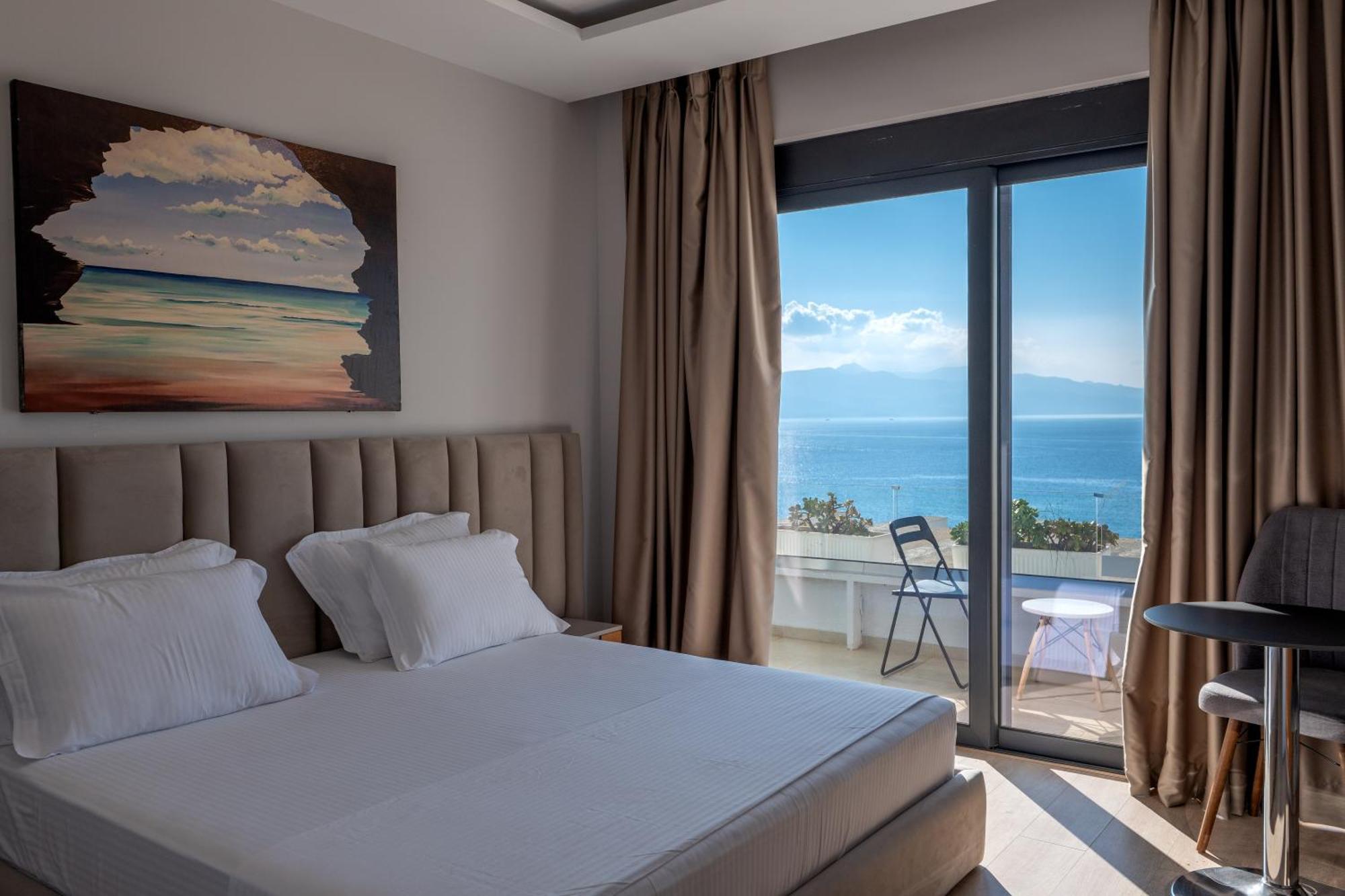 New Heaven Hotel 4*