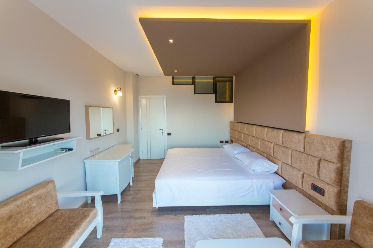 New Heaven Hotel 4*